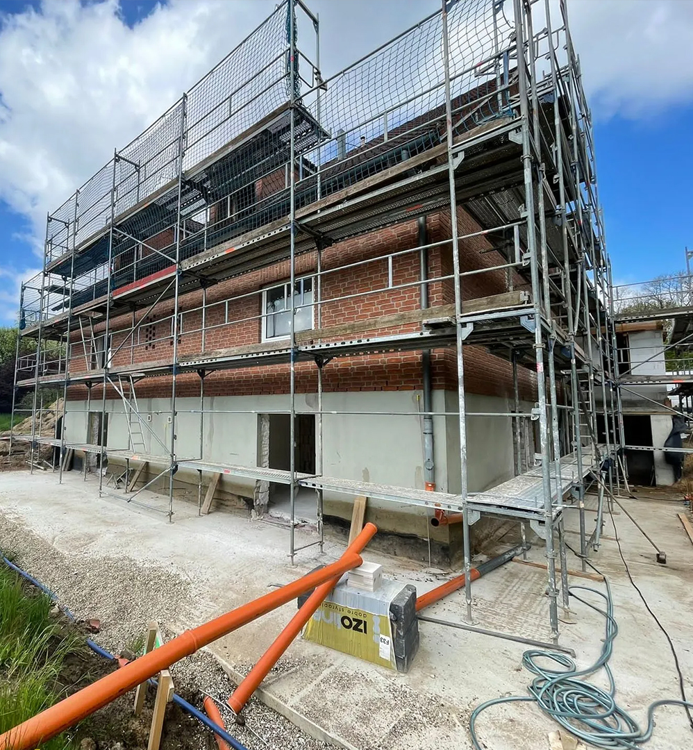 Fassadensanierung & Fassadenreinigung – Für gepflegte Fassaden in Parchim, Mecklenburg-Vorpommern & Hamburg